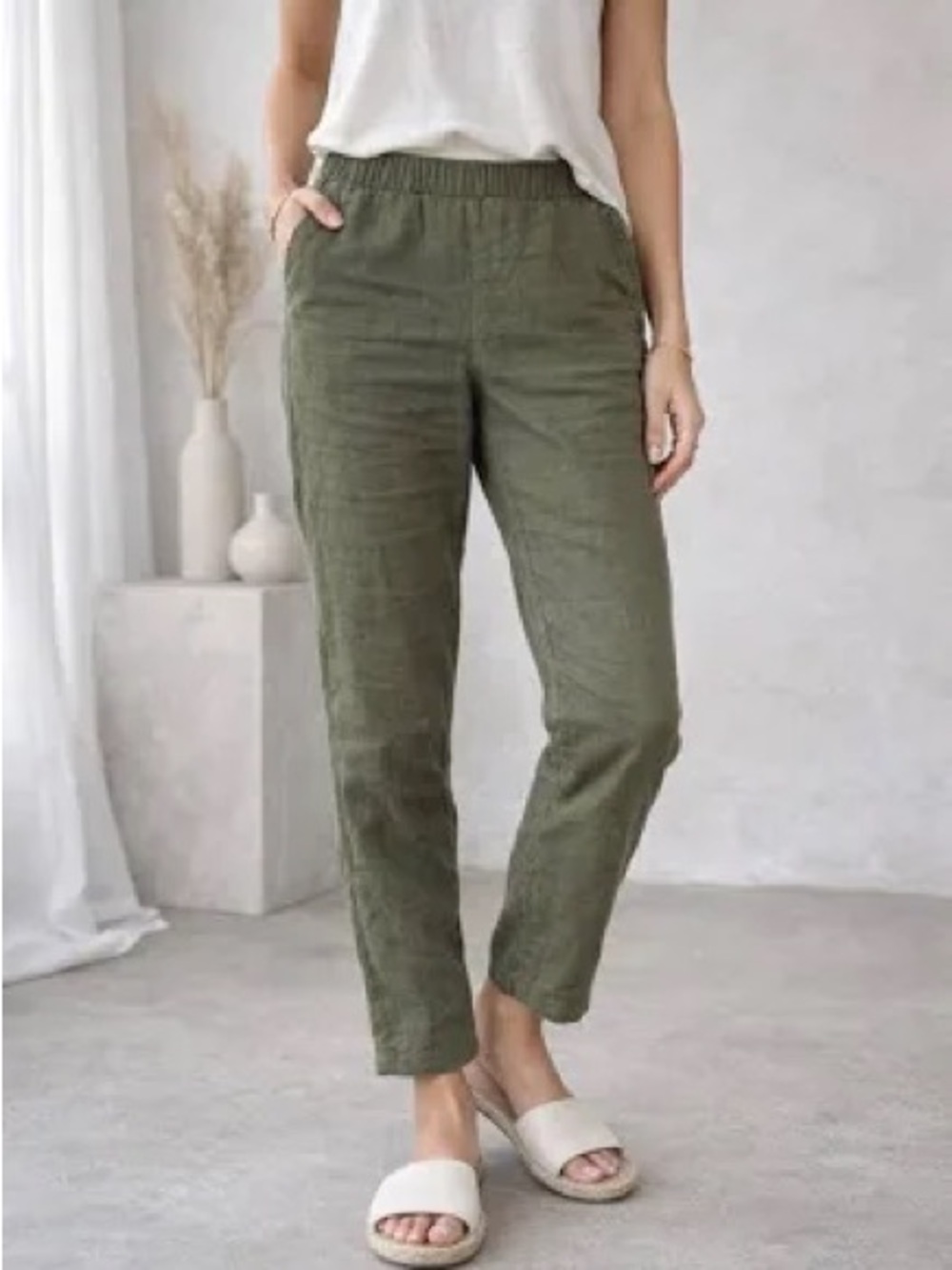 Ellie Tahari Relaxed Elastic-Waist Olive Pants for Women